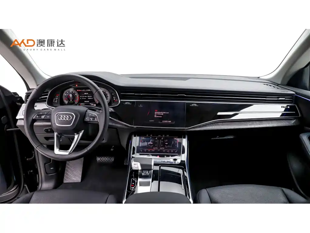 Audi Q8 2023 55 TFSI Luxury Sport фото 5