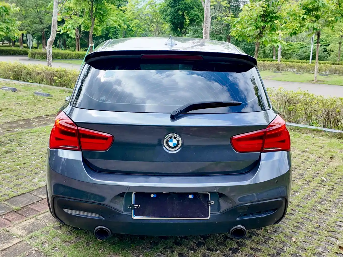 BMW 1 Series (Import) 2012 118i Sport фото 13