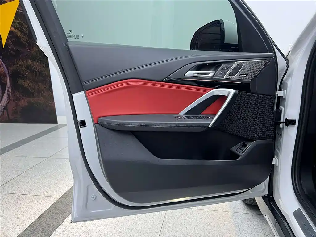 BMW X1 2024 sDrive25Li X Design Package фото 28