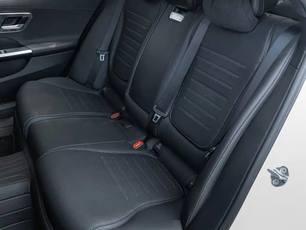 Mercedes-Benz C-Class 2023 C 260 L Sport фото 18