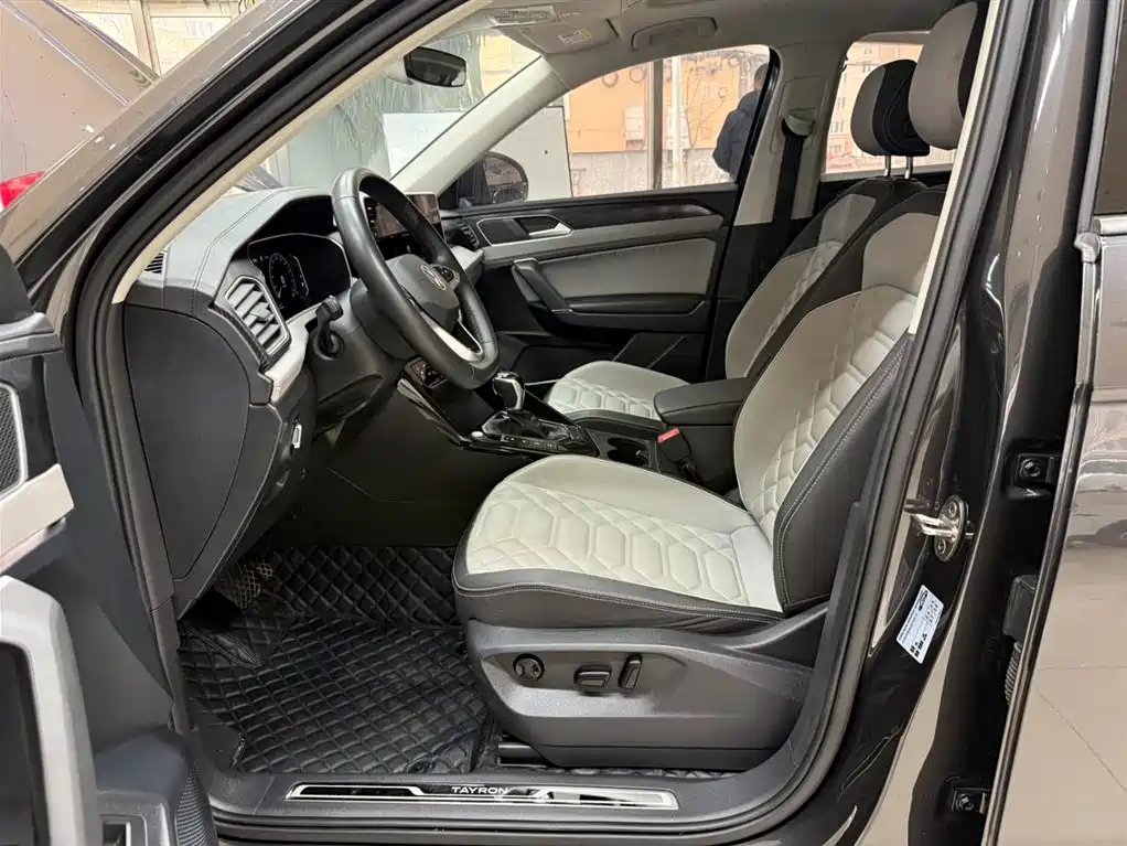 Volkswagen Tayron 2023 280TSI 2WD Luxury Plus Advanced Edition фото 16