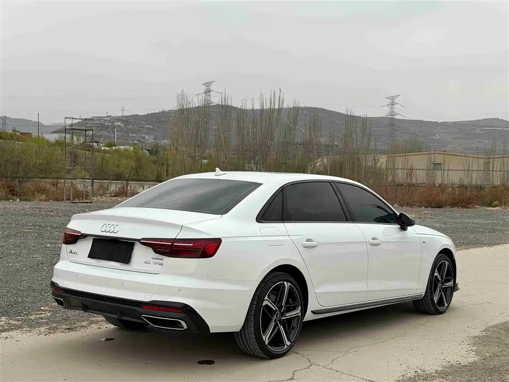 Audi A4L 2024 40 TFSI Luxury Dynamic фото 4