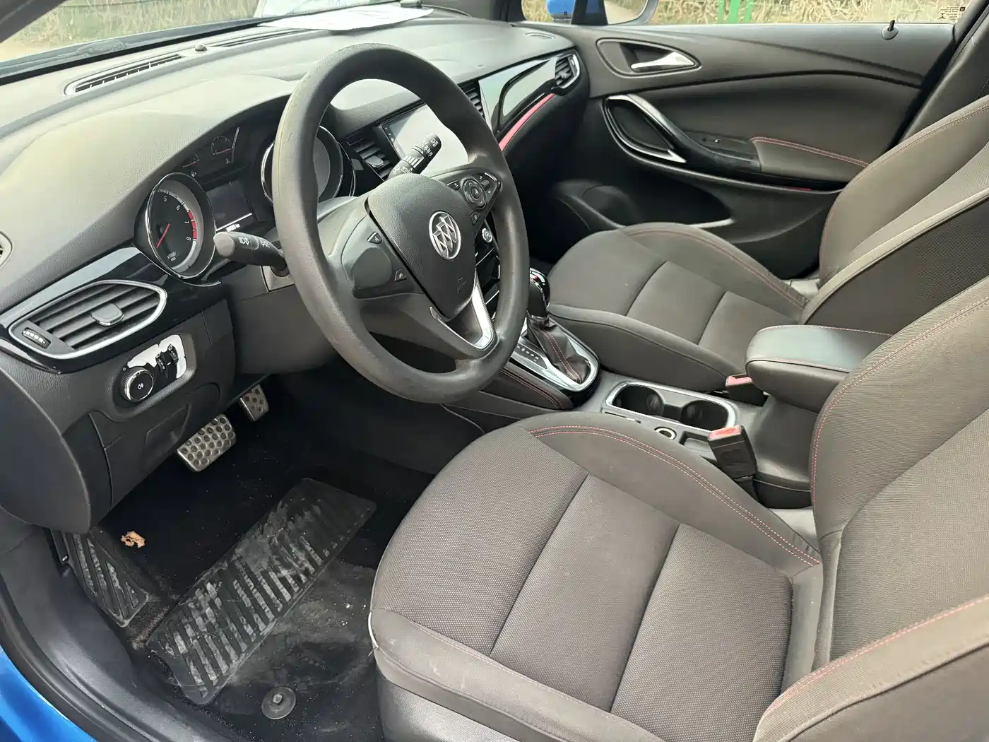 Buick Verano 2016 Hatchback GS 20T DCT Luxury Sport фото 7