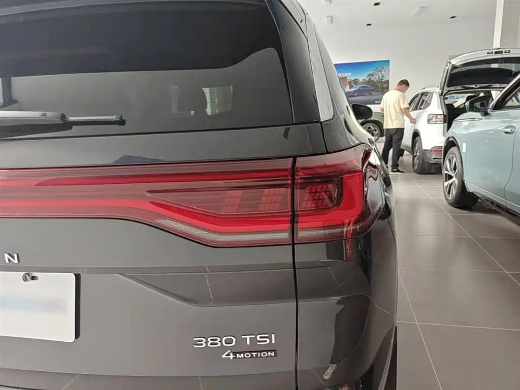 Volkswagen Talagon 2024 380TSI 4WD Premium Comfort Pro Edition 6-Seater фото 8