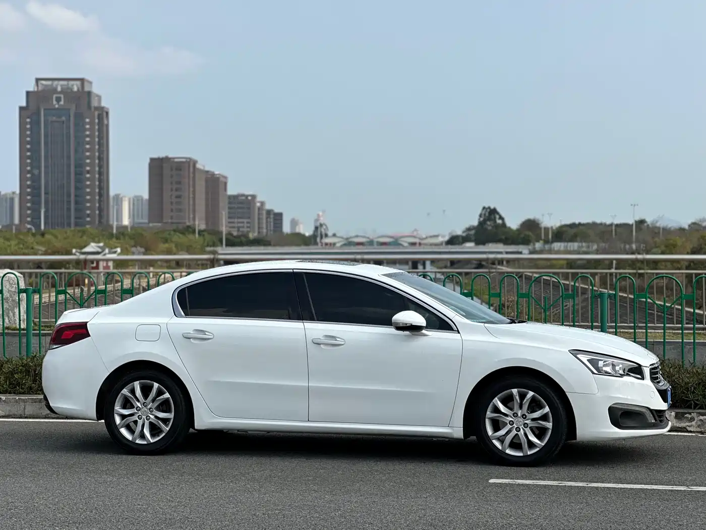 Peugeot 508 2015 1.6THP Auto Excellence Edition фото 25
