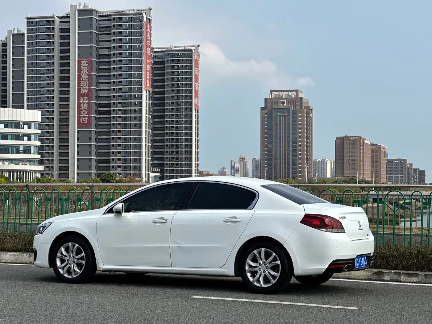 Peugeot 508 2015 1.6THP Auto Excellence Edition фото 32