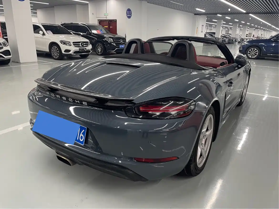 Porsche 718 2016 Boxster 2.0T фото 8