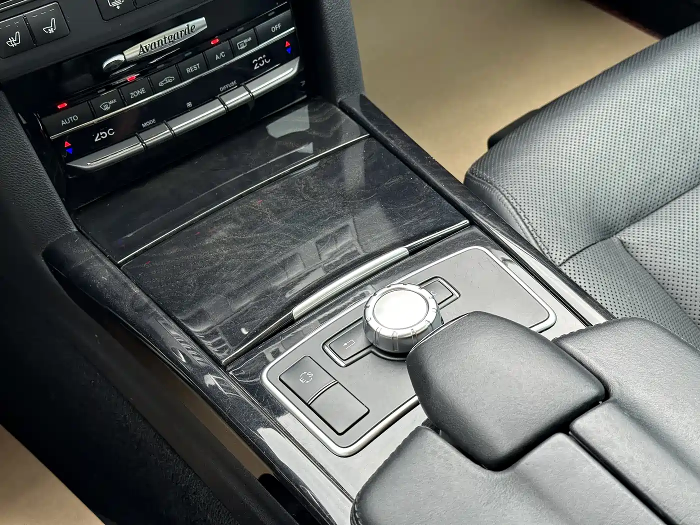 Mercedes-Benz E-Class 2013 E 300 L Fashion Luxury фото 15
