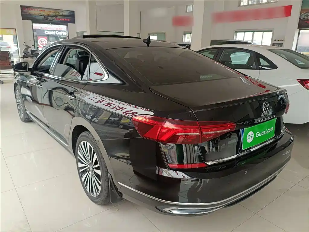 Volkswagen Passat 2021 Model 330TSI Premium Edition фото 23