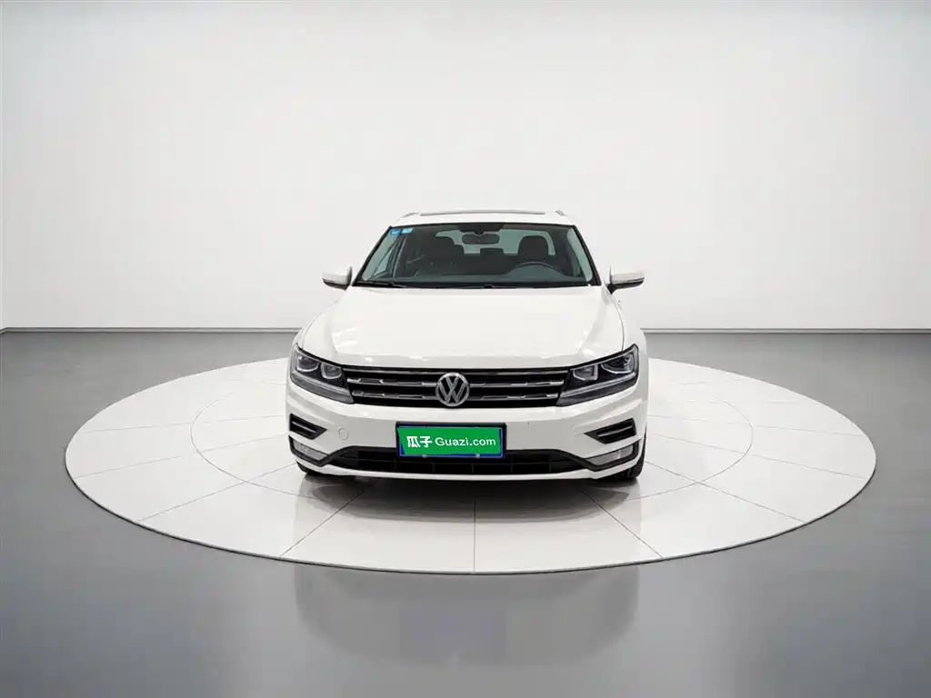 Volkswagen Tiguan L 2019 330TSI Auto 2WD Panorama Comfort Edition China V фото 3