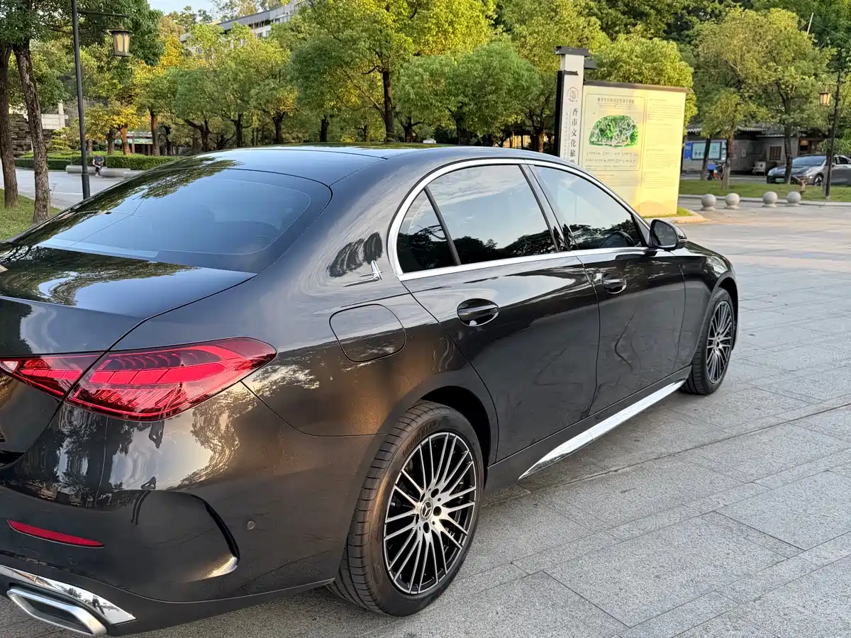 Mercedes-Benz C-Class 2025 C 260 L Sport Edition фото 23