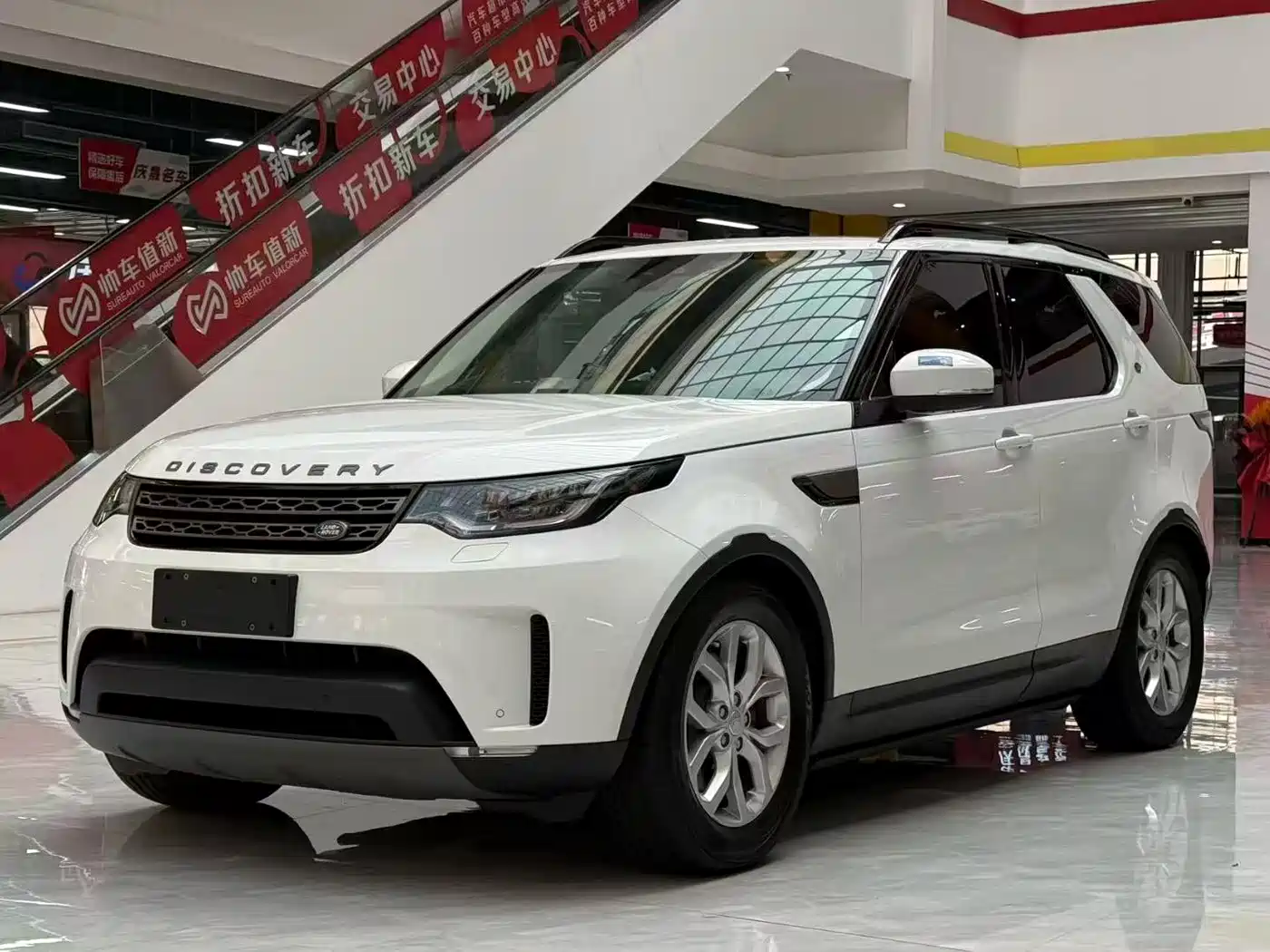 Land Rover Discovery 2017 3.0 SC V6 SE