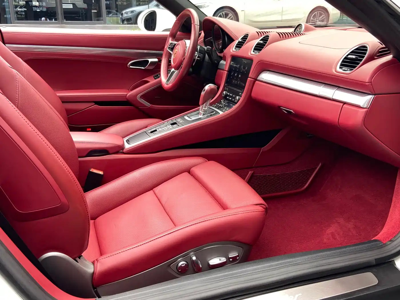 Porsche 718 2023 Boxster Style Edition 2.0T фото 8