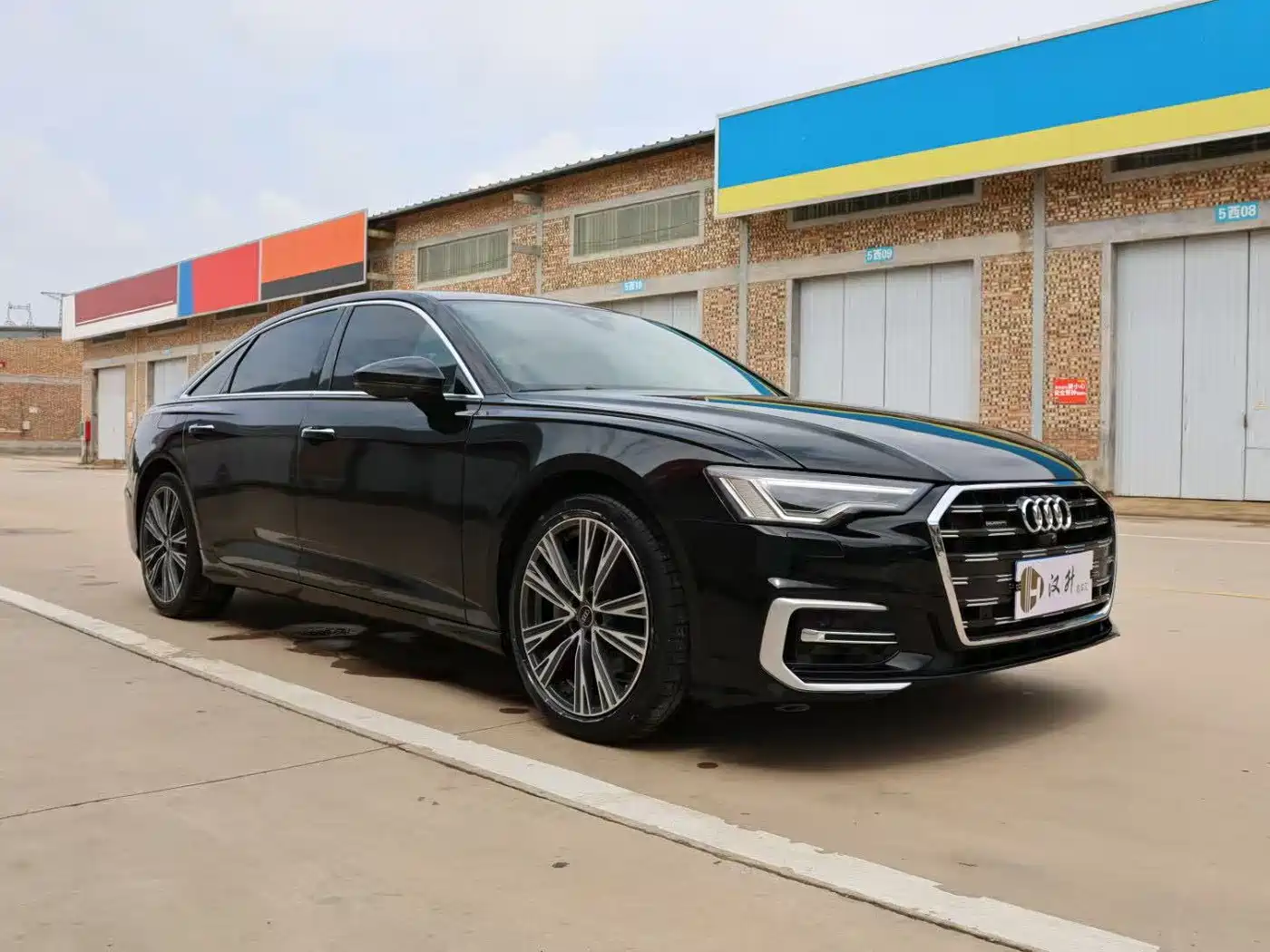 Audi A6L 2024 45 TFSI quattro Premium Dynamic фото 3