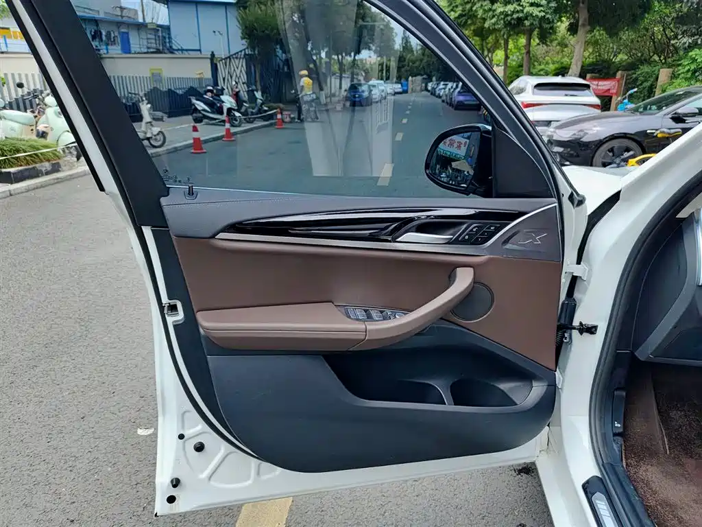 BMW X3 2022 Facelift xDrive25i M Sport Package фото 6