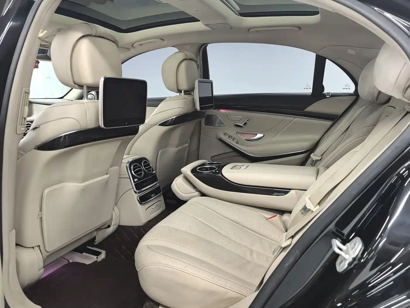 Mercedes-Benz S-Class 2014 S 320 L Luxury фото 6