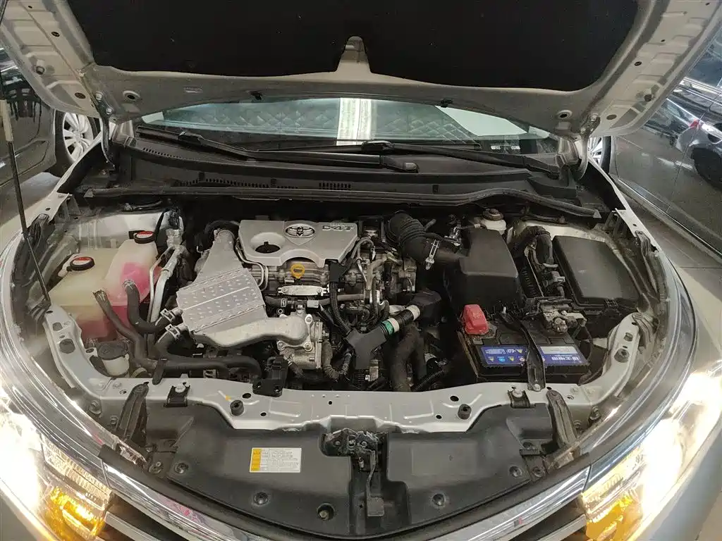 Toyota Corolla 2017 Model 1.2T CVT GL-i Leather Edition фото 20