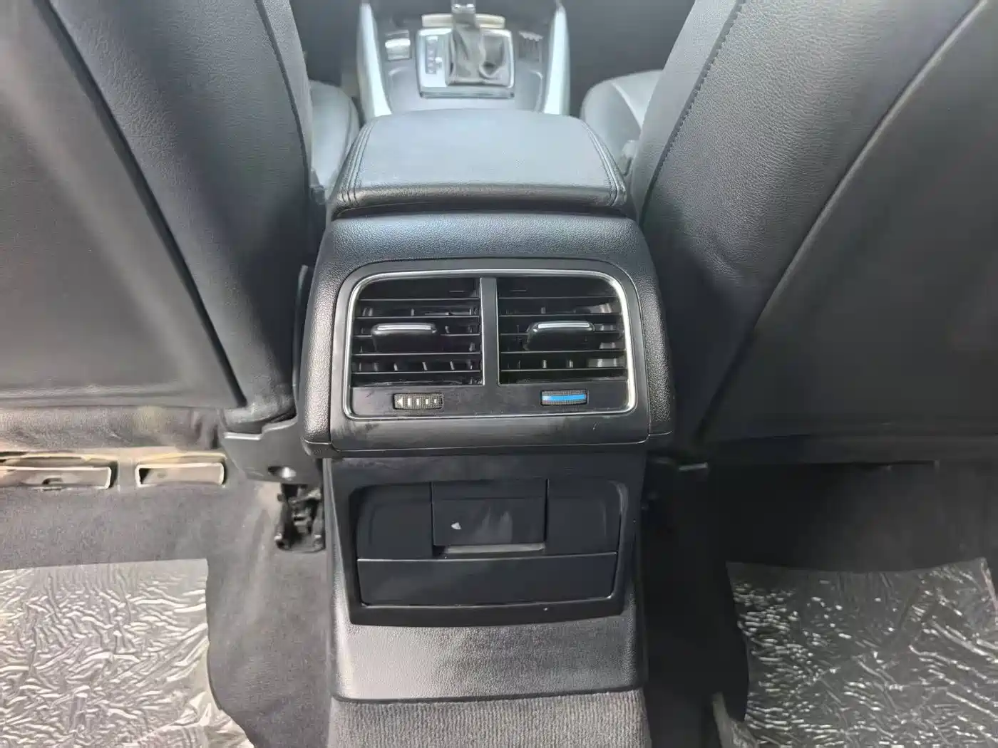 Audi Q5 2011 2.0TFSI Progressive фото 9