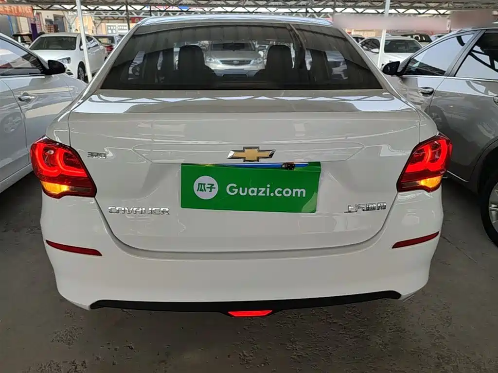 Chevrolet Cavalier 2019 320 Manual Enjoyment Edition фото 6