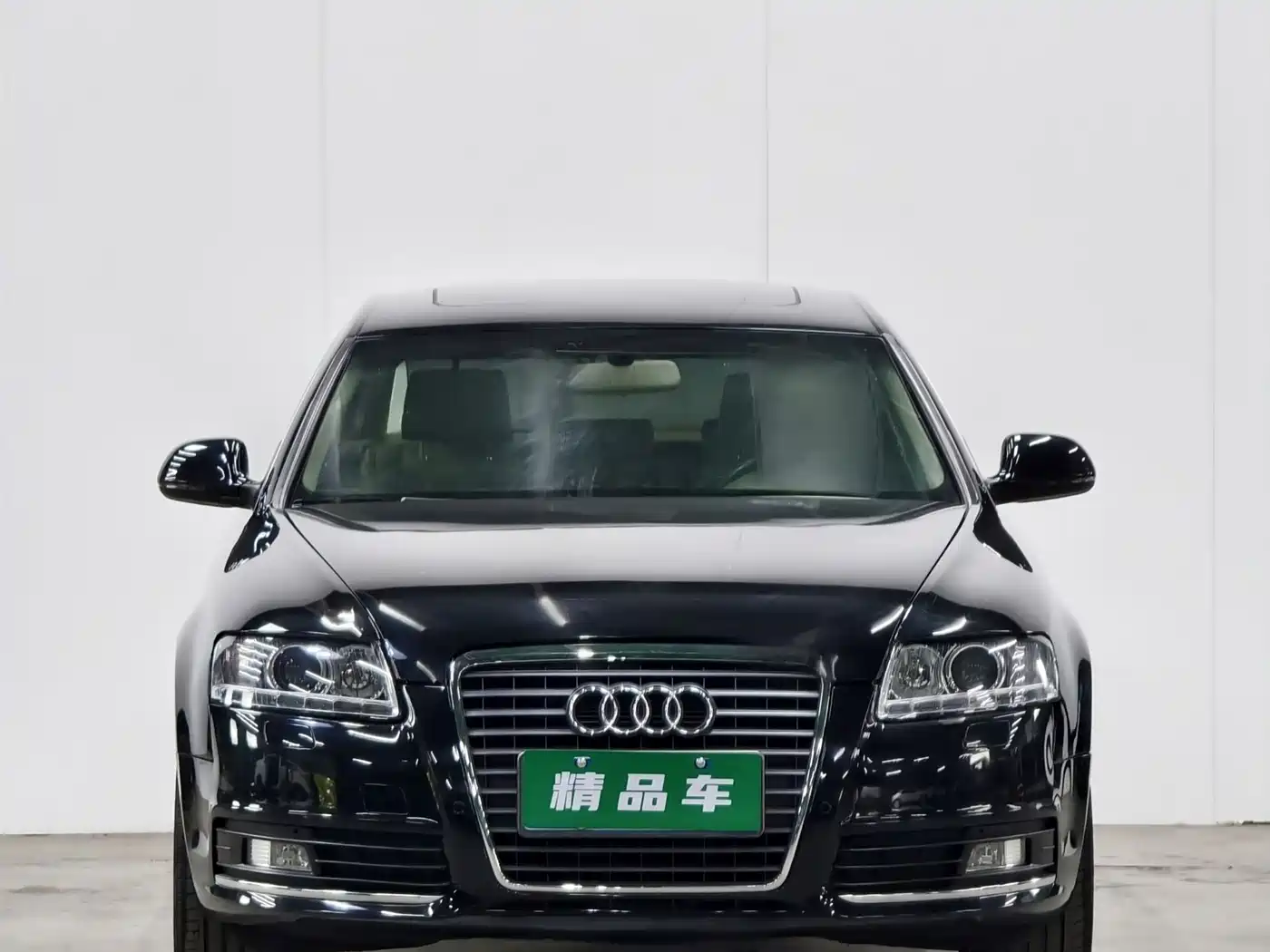 Audi A6L 2011 Model 2.4L Comfort фото 2