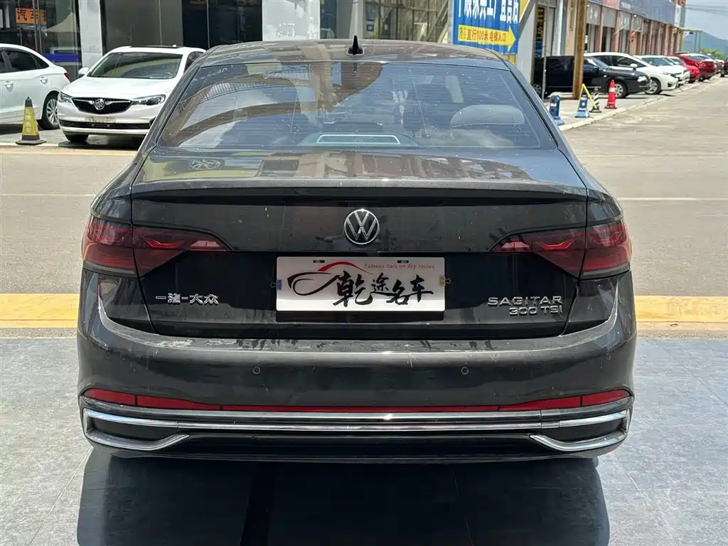 Volkswagen Sagitar 2023 300TSI DSG Surpassing Edition фото 6
