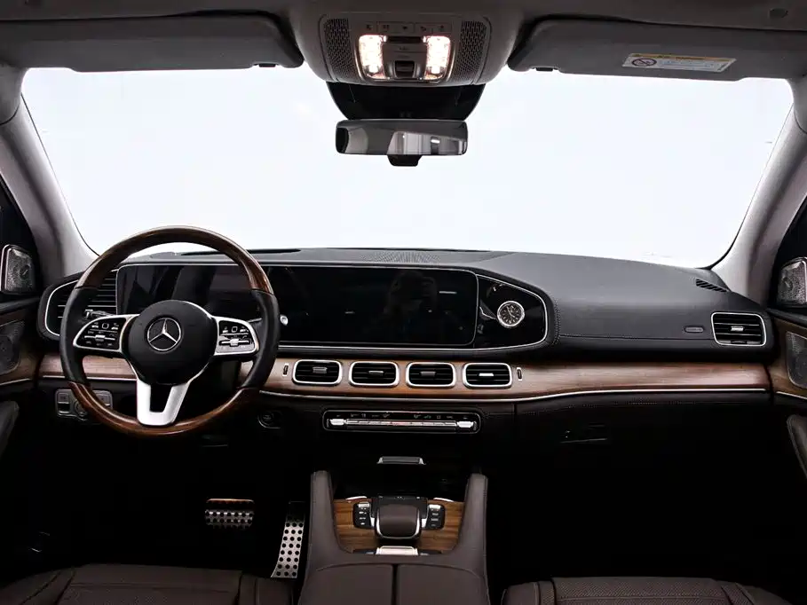 MERCEDES-BENZ GLS