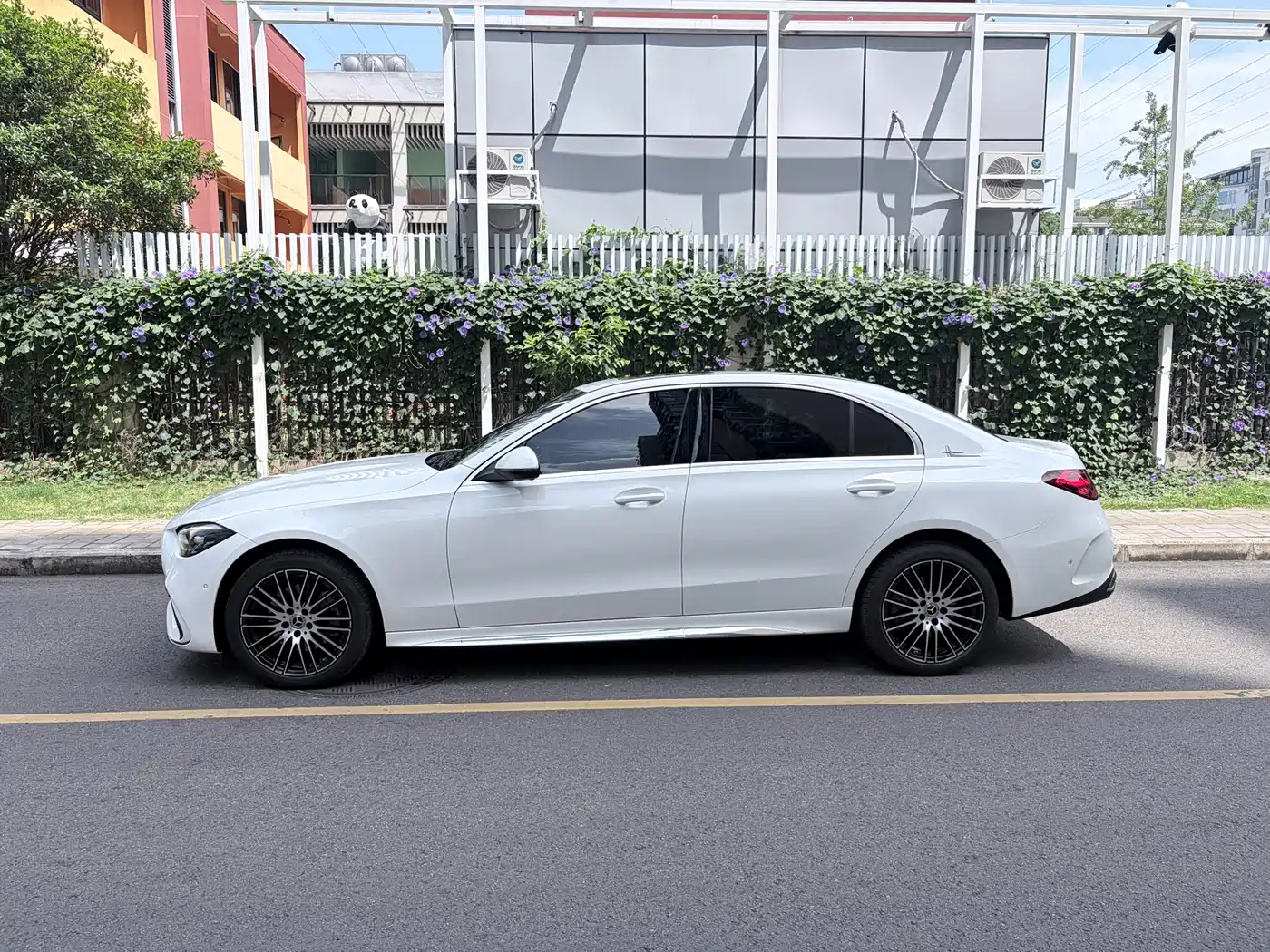Mercedes-Benz C-Class 2024 C 200 L Sport Edition фото 4