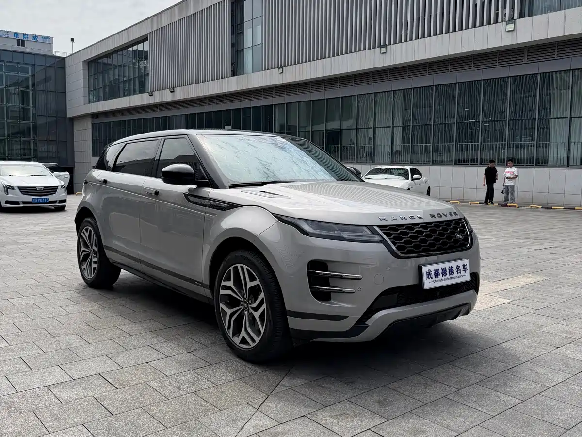 Land Rover Range Rover Evoque 2021 Range Rover Evoque L 249PS R-Dynamic S Performance Edition фото 3