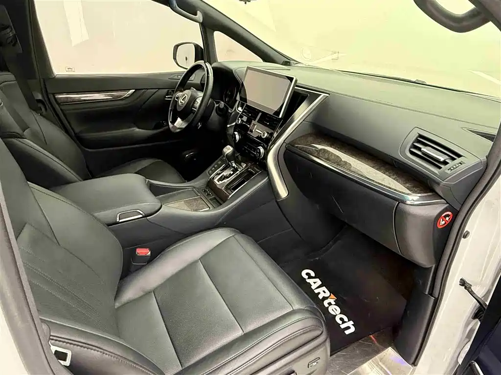 Toyota Alphard 2019 Hybrid 2.5L Premium Edition фото 19