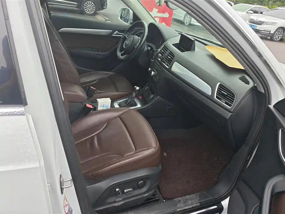 Audi Q3 2016 35 TFSI Style фото 8