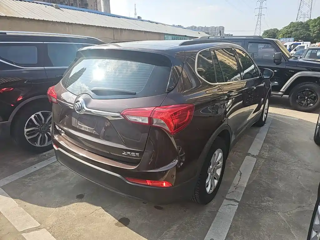 Фото 7 - Buick Envision Plus