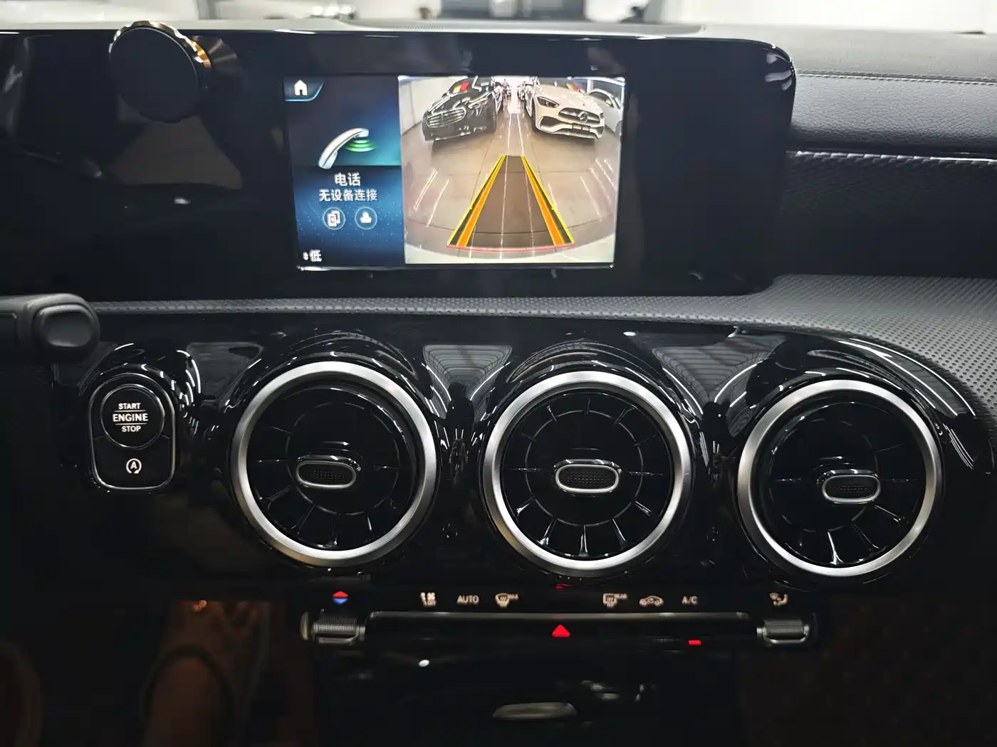 Mercedes-Benz A-Class 2020 A 180 L Sport Sedan фото 16