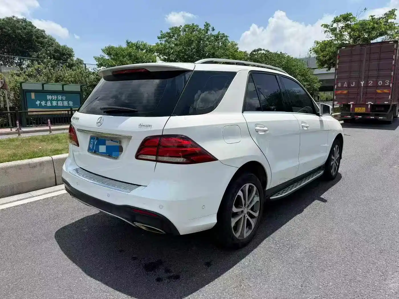 Mercedes-Benz GLE 2016 GLE 320 4MATIC Luxury фото 4