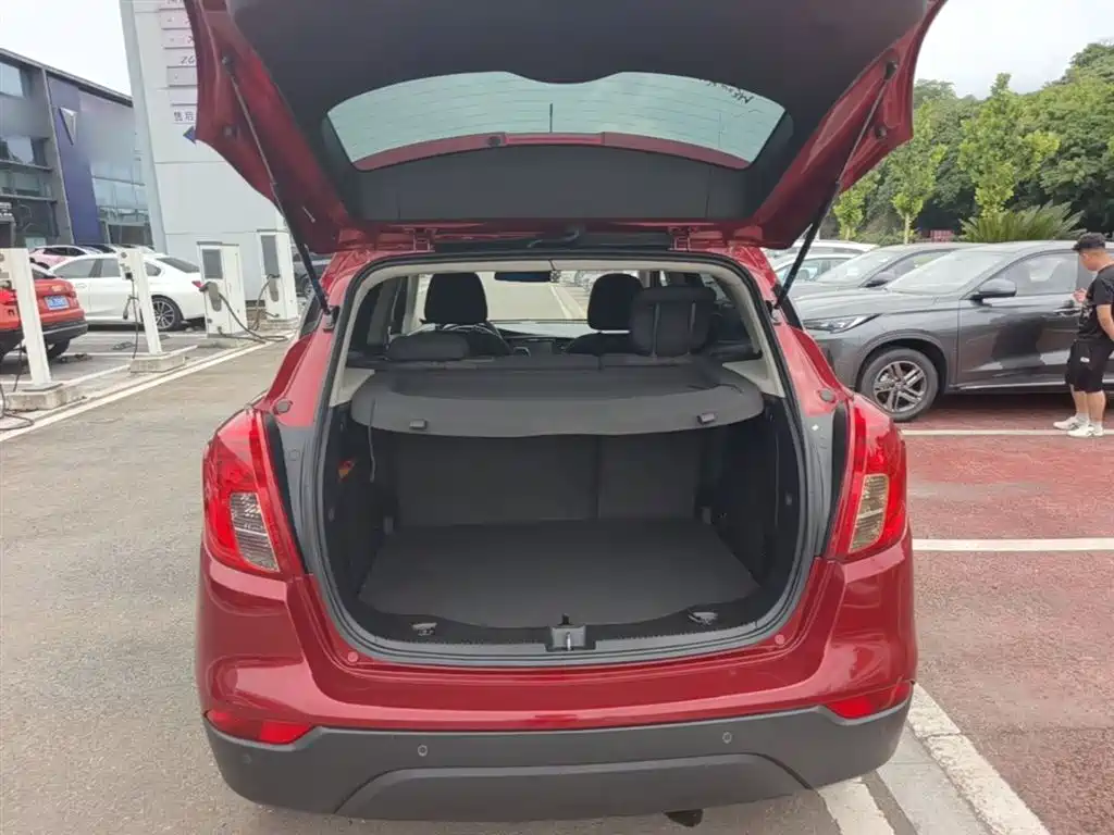 Buick Encore 2016 18T Automatic 2WD Urban Leading фото 19
