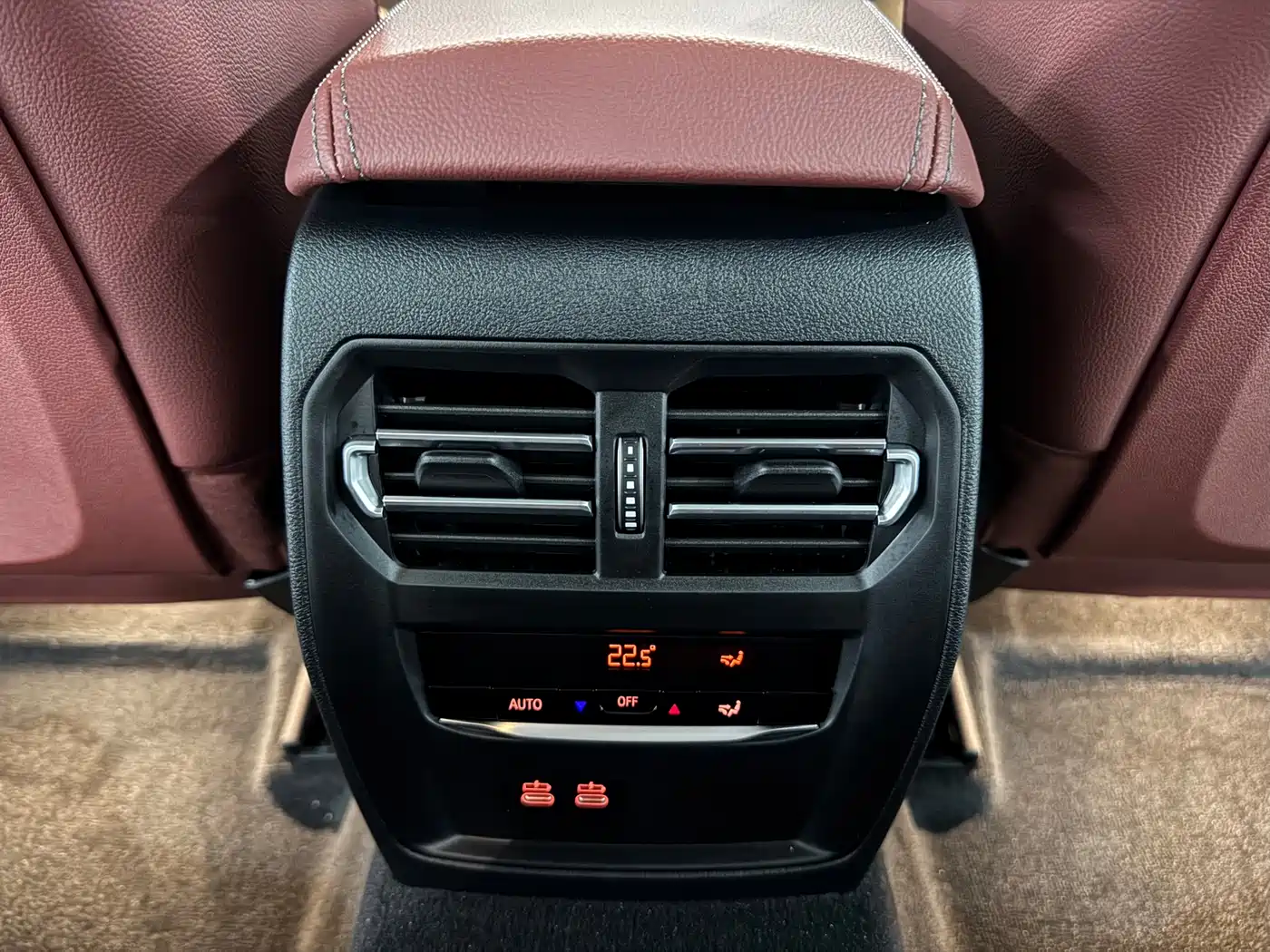 BMW 3 Series 2025 325Li M Sport Package фото 9