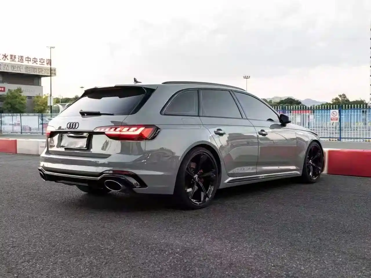 Audi RS 4 2020 2020 RS 4 2.9T Avant