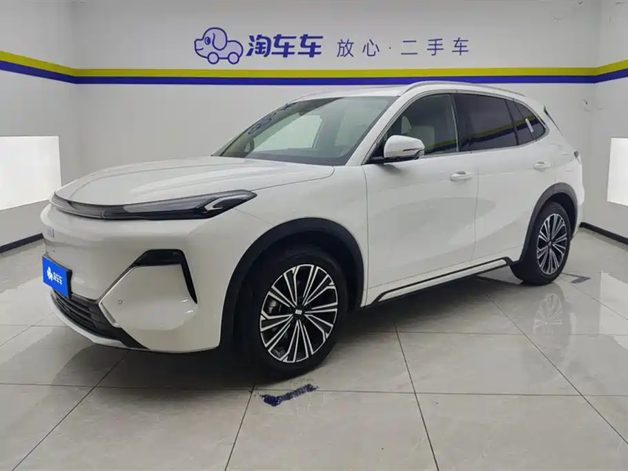 Geely Galaxy Starship 7 EM-i 2025 120km Navigation Edition