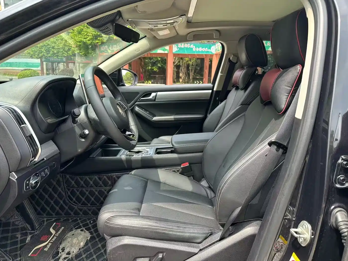 BYD Tang 2018 2.0T Automatic Smart Connection Noble Edition 7-Seater China V фото 4
