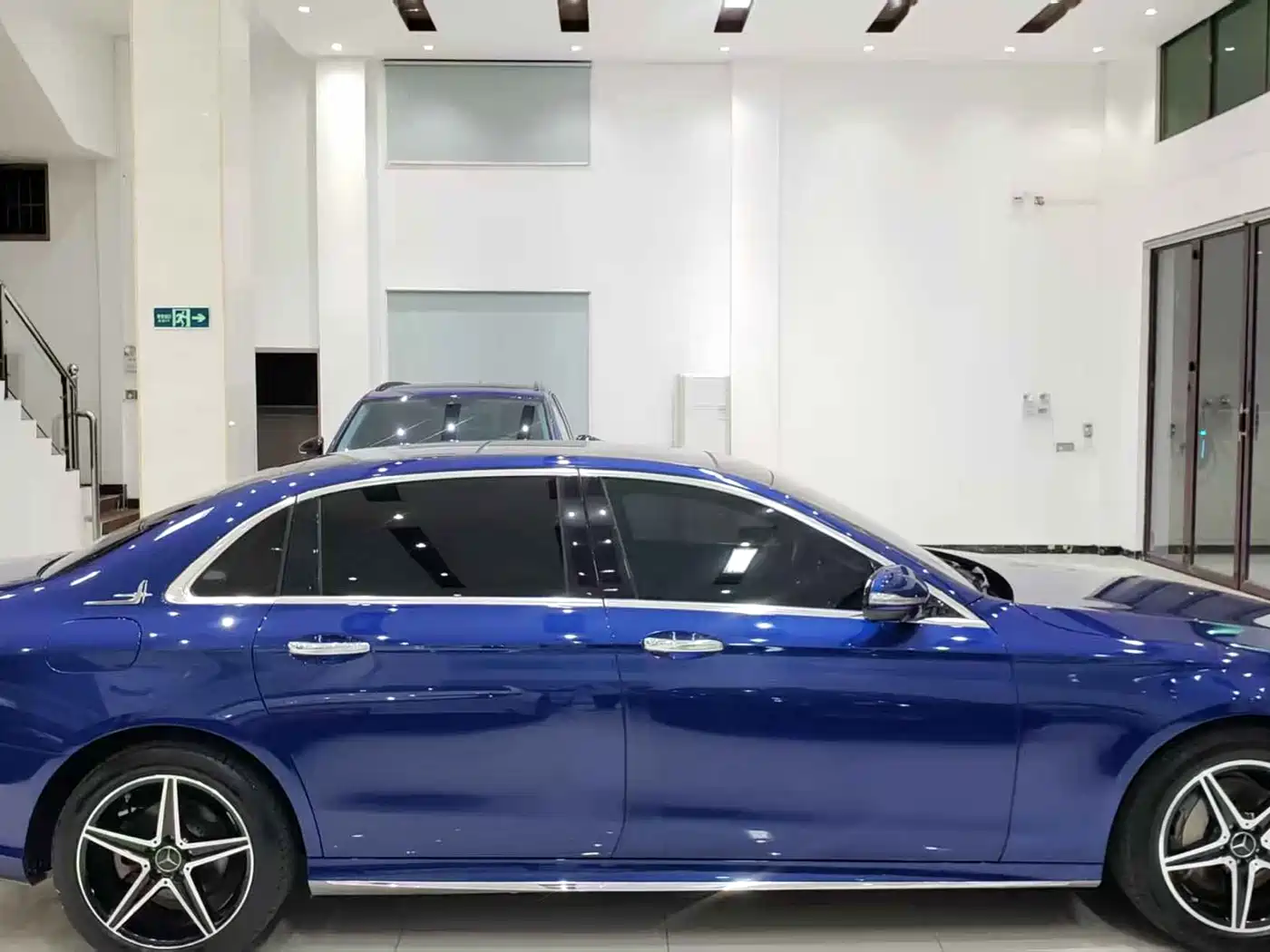 Mercedes-Benz E-Class 2017 E 300 L Sport Luxury фото 12