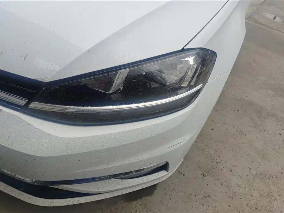 Volkswagen Golf 2018 230TSI Automatic Comfort фото 5