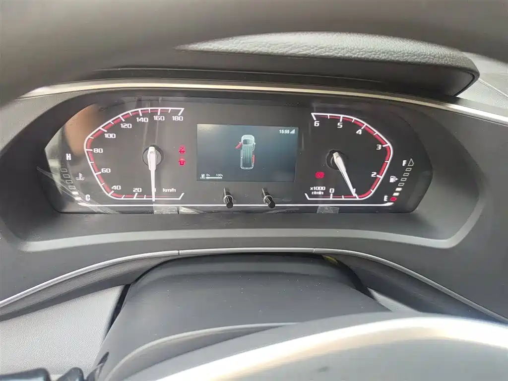 SAIC Maxus Xintu V80 2025 PRO Aoyun 2.0T AMT Short Wheelbase Medium Roof 7/8/9-Seater фото 4