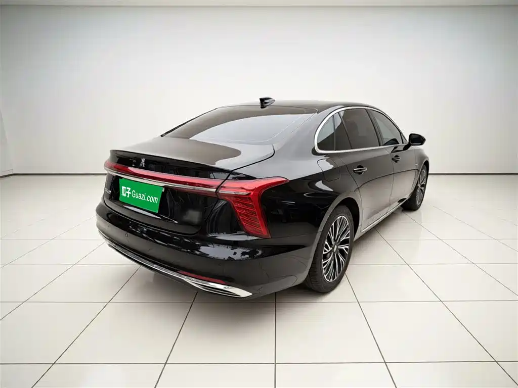 Hongqi H5 2024 2.0T Automatic Smart Connect Flag Smooth Edition фото 5