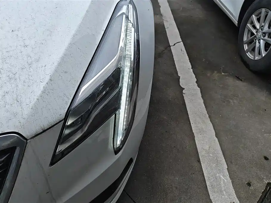 Cadillac XTS 2018 28T Technology фото 5