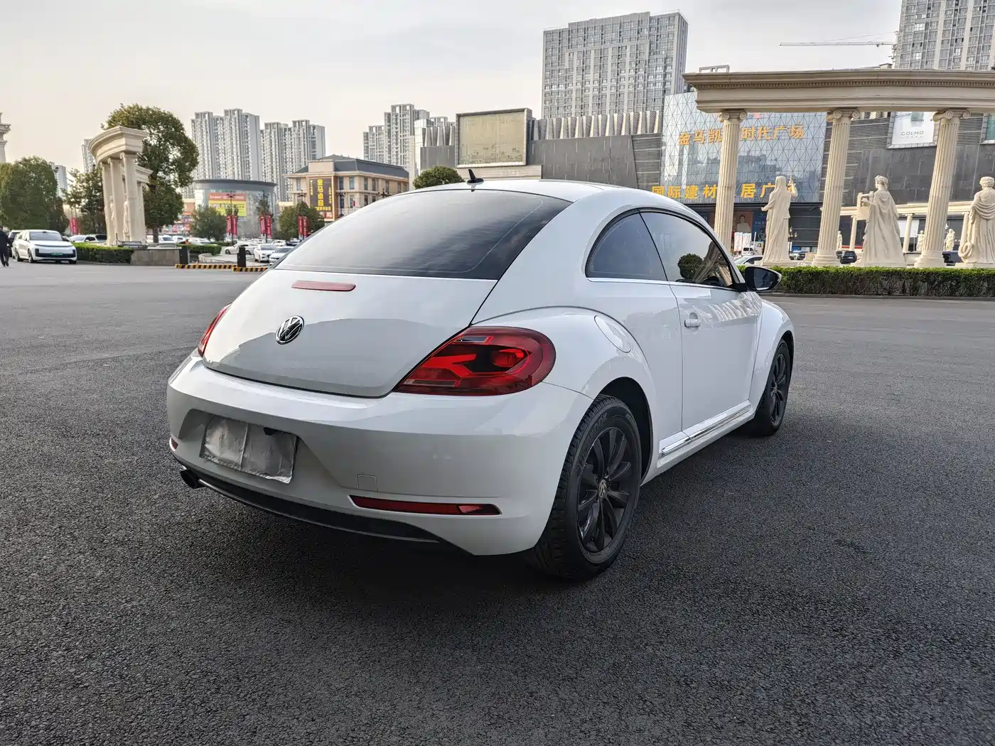 Volkswagen Beetle 2017 180TSI Enjoy фото 15