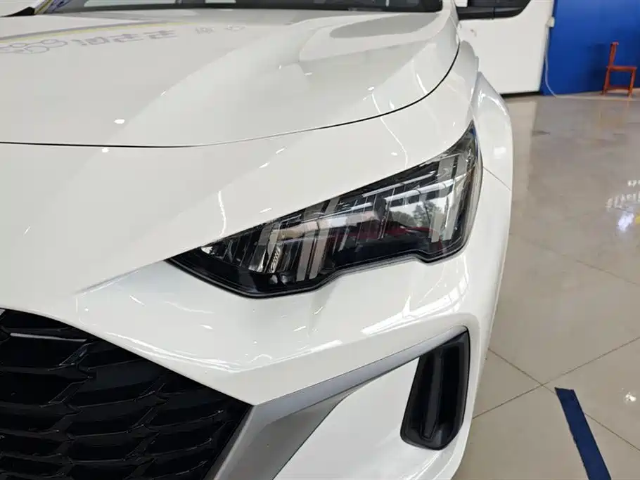 GAC Trumpchi Trumpchi Emkoo 2023 Shadow Leopard H High-Efficiency Hybrid фото 5