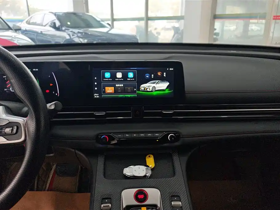 GAC Trumpchi Trumpchi Emkoo 2023 Shadow Leopard H High-Efficiency Hybrid фото 13