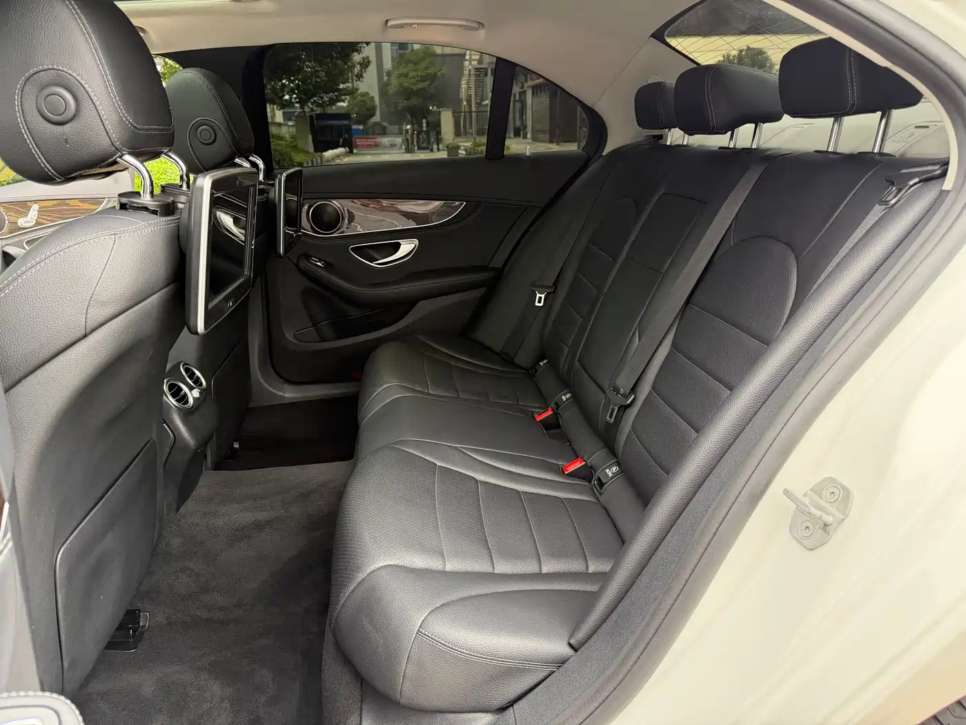 Mercedes-Benz C-Class 2015 C 180 L фото 13