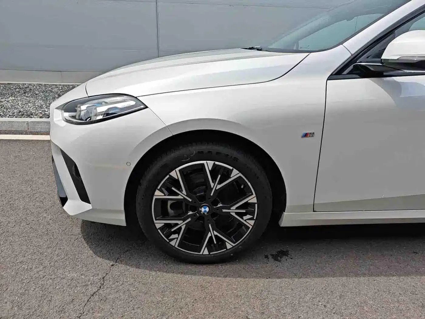 BMW 2 Series 2025 225L M Sport Package фото 10