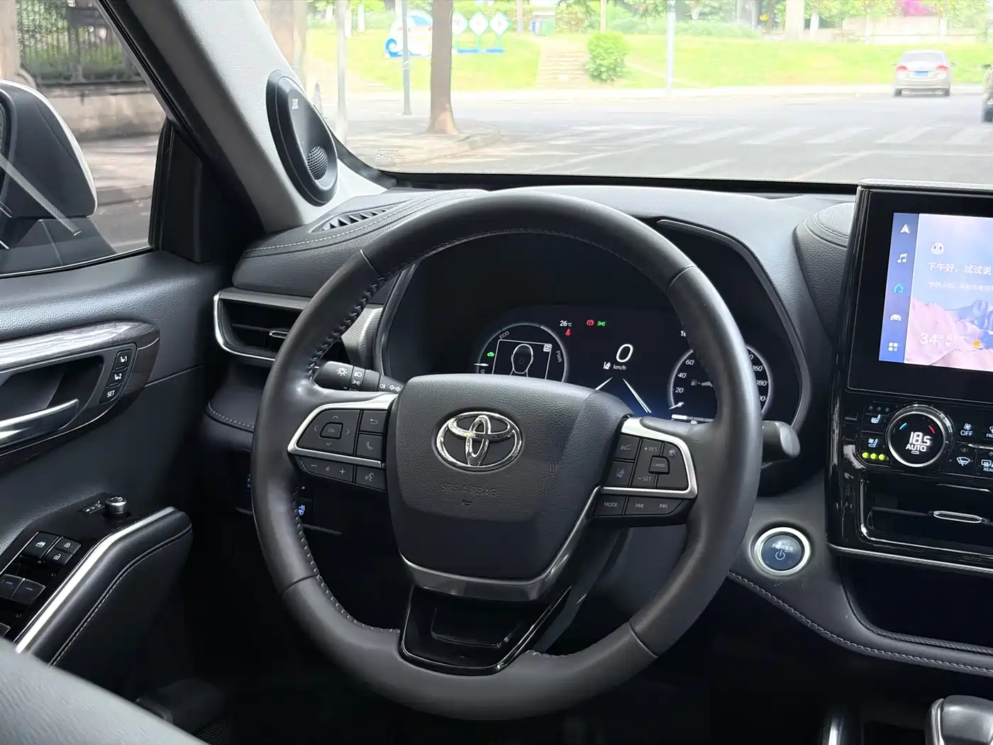 Toyota Highlander 2022 Dual Engine 2.5L 4WD Supreme Edition 7-Seater фото 20