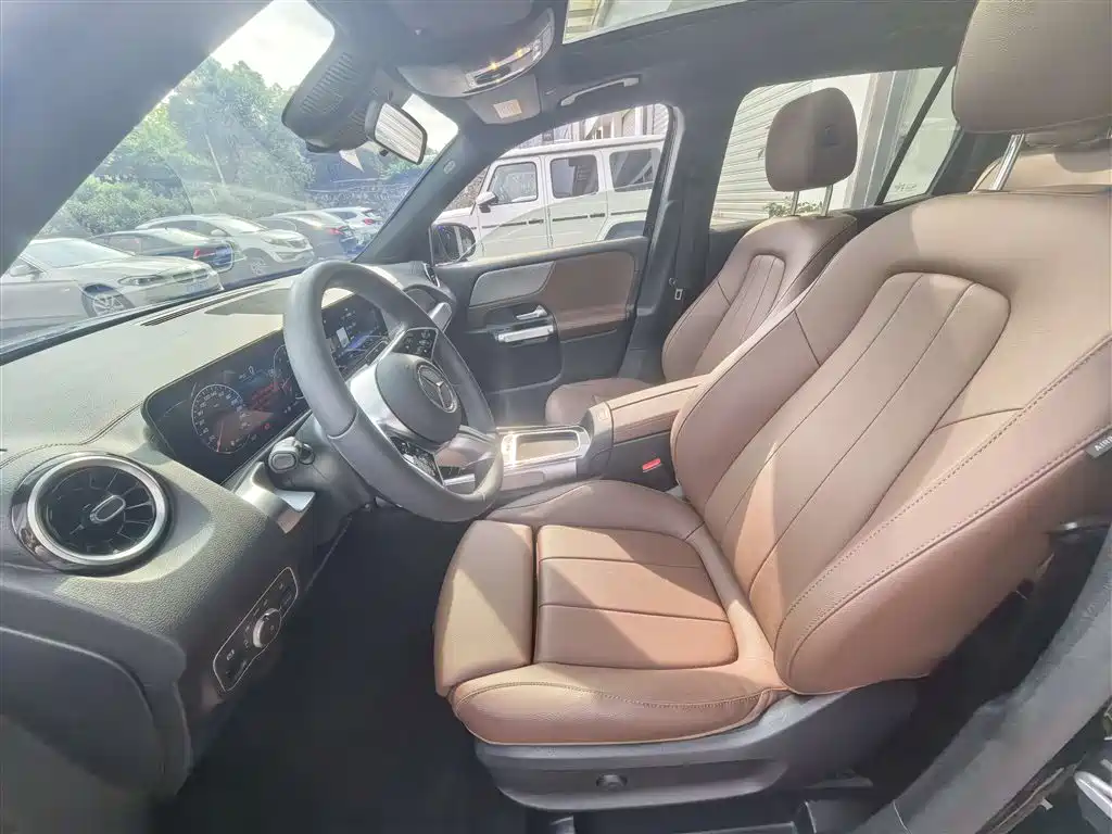 Mercedes-Benz GLB 2024 GLB 200 Fashion фото 11
